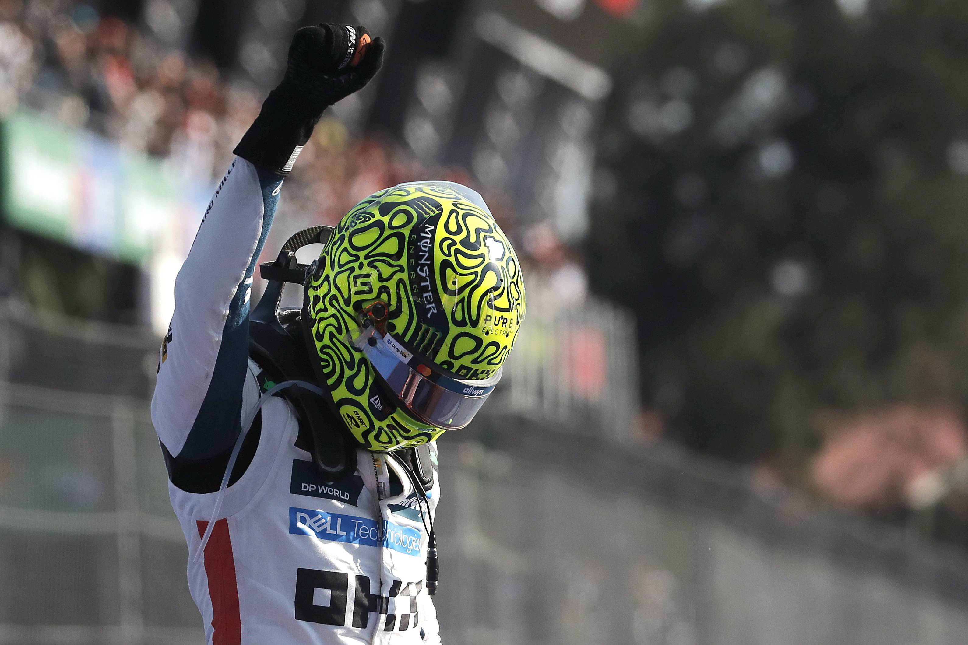 雷火电竞下载-索伯车队翻盘红牛车队，诺里斯刷新纪录