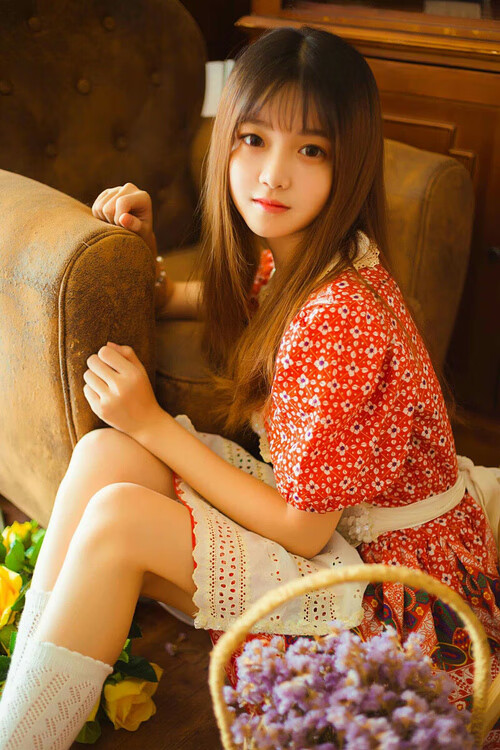 无声惊雷，丹麦节奏蚕食马赛，莱万用空气写满记分牌